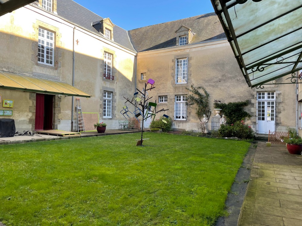 The courtyard of the EIAS campus at La Maison de Perrine